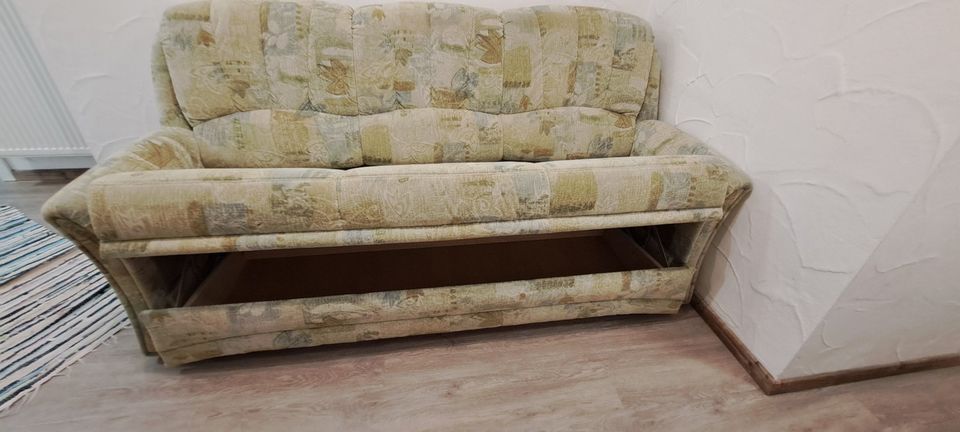 Sofa Schlafsofa Couch 3 sitzer Federkern Top Qualität in Viereth-Trunstadt