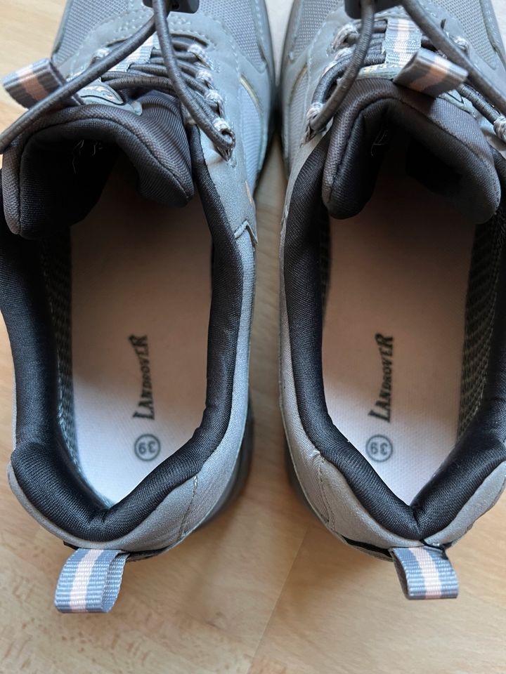 Landrover Schuhe Gr. 39 neuwertig in Husum
