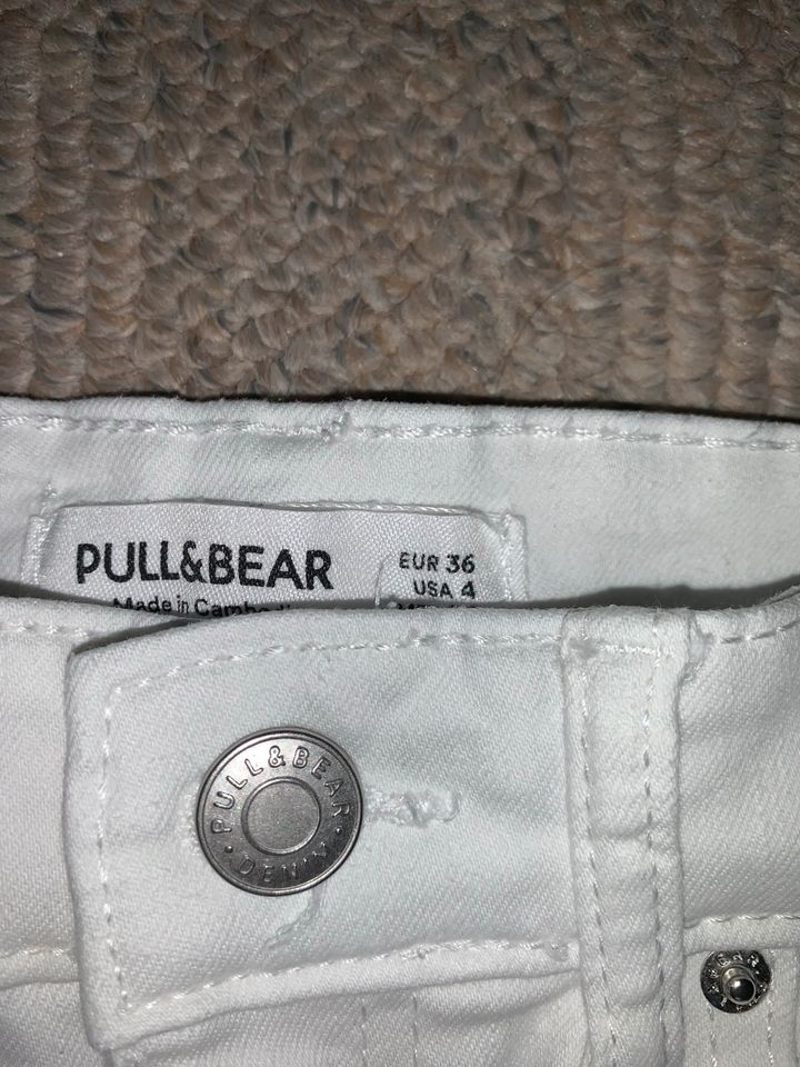 Pull&Bear/ Pull and Bear/ Jeans/ weiß/ 34/ XS/ Skinny in Duisburg