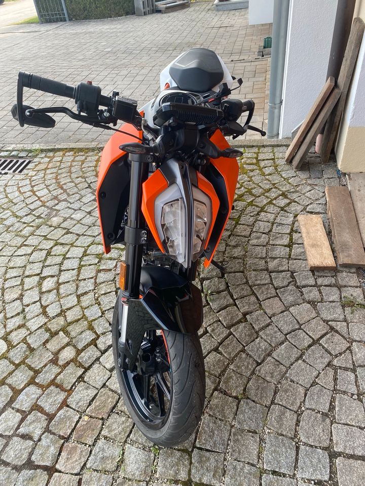 KTM Duke 125 - TÜV NEU in Passau