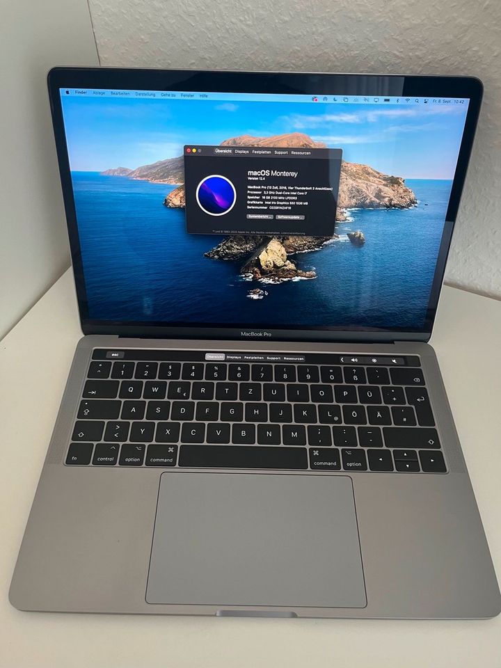 MacBook Pro 13 Zoll 1TB, 16GB RAM, 3,3GHz Dual-Core Intel Core i7 in Frankfurt am Main