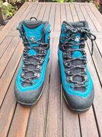 Bergschuhe von LOWA - ein Hingucker! Köln - Nippes Vorschau