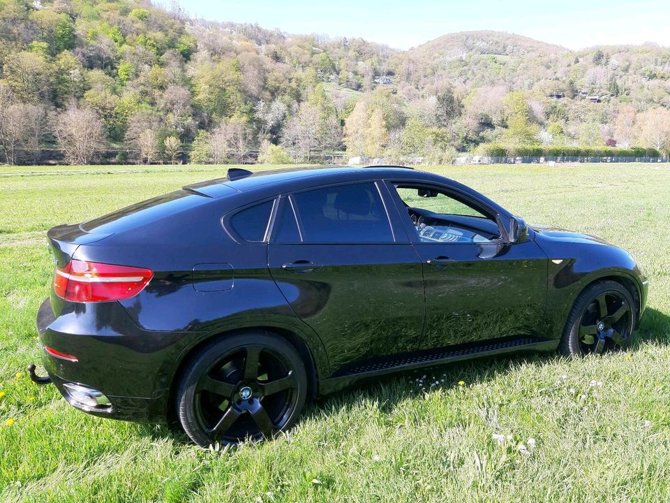 BMW X6 3,5iA 22 Zoll AHK HUD in Dausenau