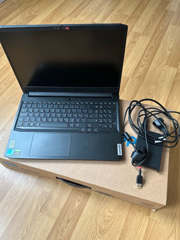 Lenovo IdeaPad Gaming 3 Laptop Wie neu ( 82K1002SGE ) in Köln