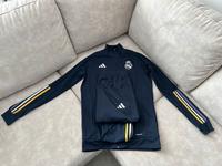 Original Real Madrid Trainingsanzug 2025 Neuwertig Blau Herren M Hessen - Eschborn Vorschau
