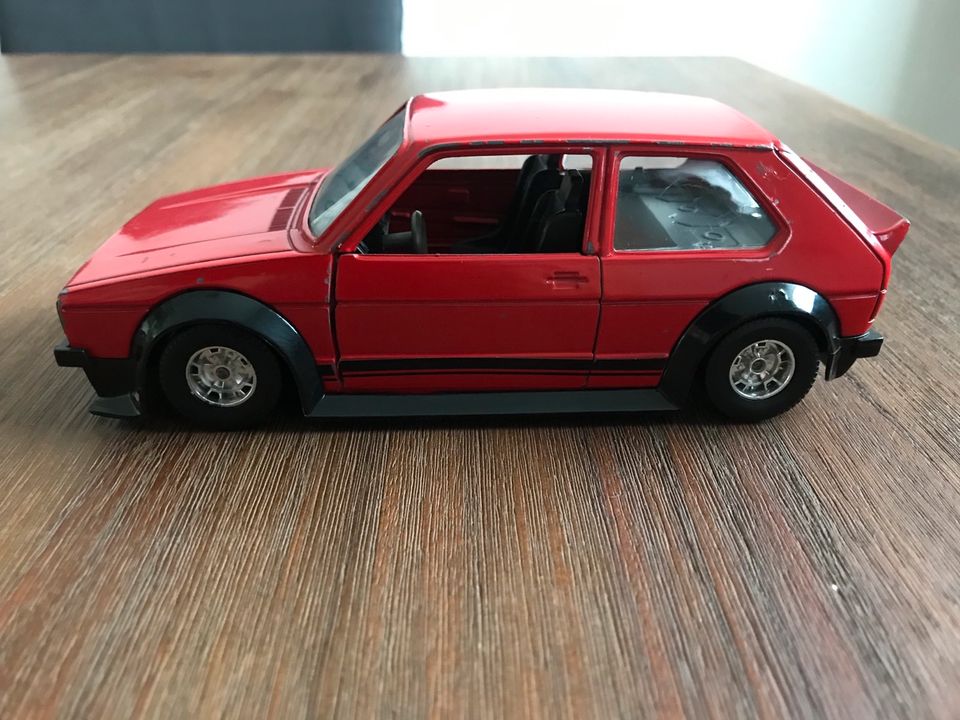 VW Golf 1 GTI in Heilbronn