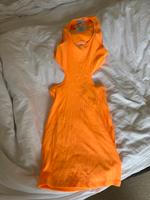 Kleid in orange Niedersachsen - Heidenau Vorschau
