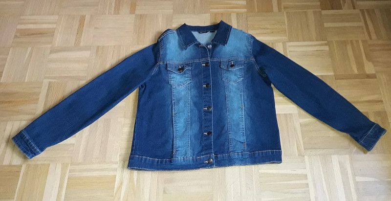 Schicke Jeansjacke esmara - Gr. 44 - NEU in Langelsheim