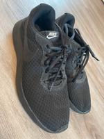 Nike Damenschuhe schwarz Niedersachsen - Wölpinghausen Vorschau