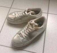 Modische Damen-Schuhe, silberfarben, Größe 36 Thüringen - Uder Vorschau
