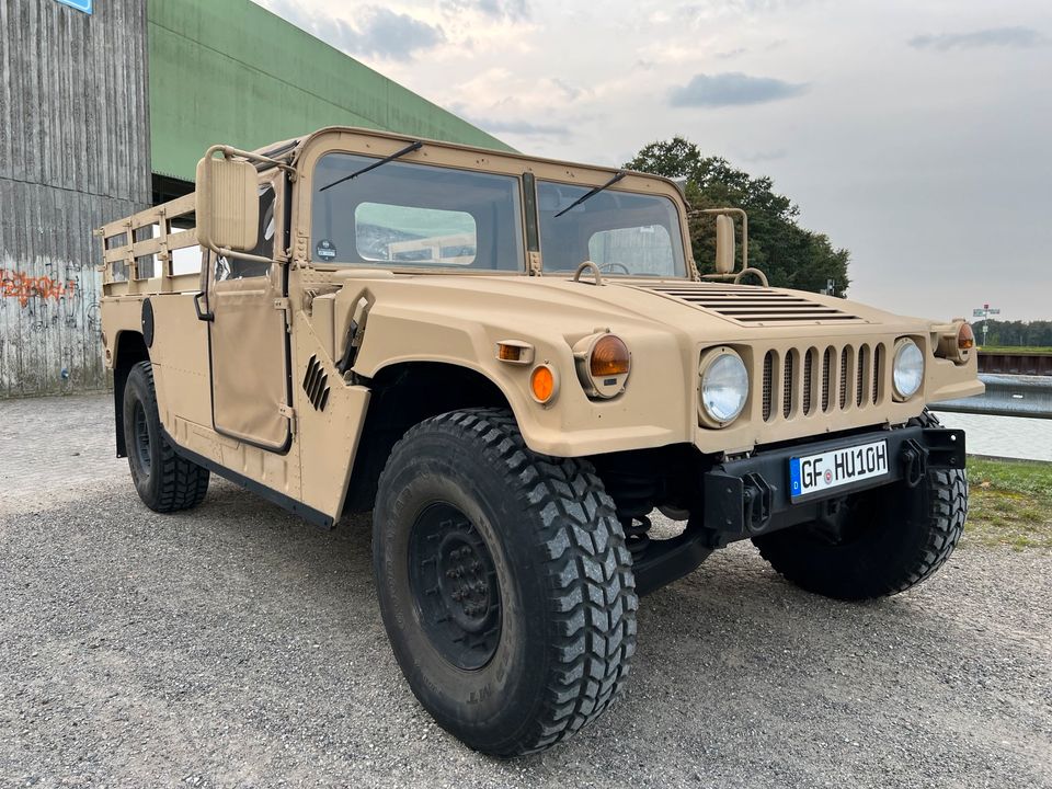 Hummer H1 AM General Humvee HMMWV M998 in Osloß