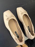 Schuhe Ballerinas evtl. für Hochzeit bequem und rutschfest Schwachhausen - Riensberg Vorschau