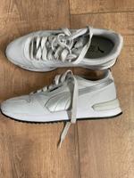 Puma Sportschuh, nicht getragen da zu klein gekauft Baden-Württemberg - Herrenberg Vorschau