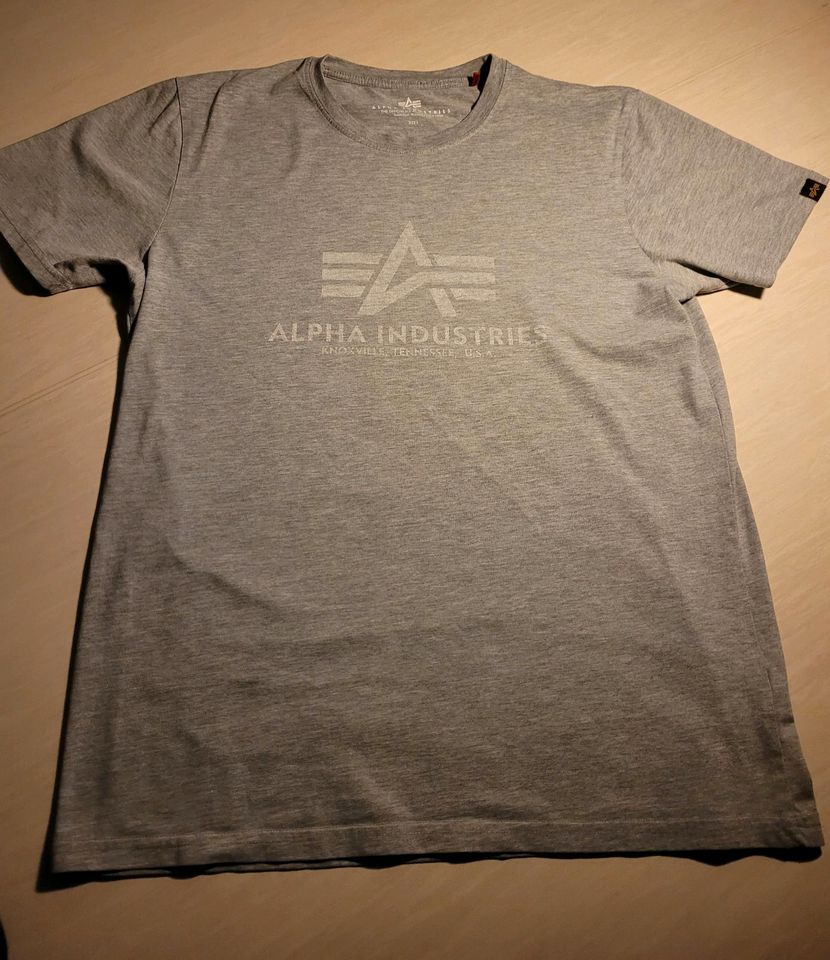 Alpha Industries T Shirt in gr L in Bruchsal