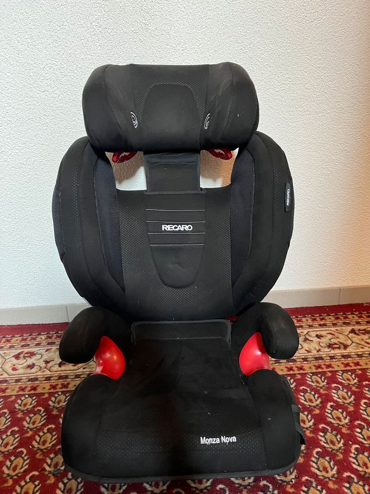 Kindersitz Auto Recaro in Trossingen