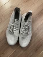 Turnschuhe Laufschuhe weiß Herren Gr 43 weiße Sohle np 38 Euro Niedersachsen - Rosengarten Vorschau