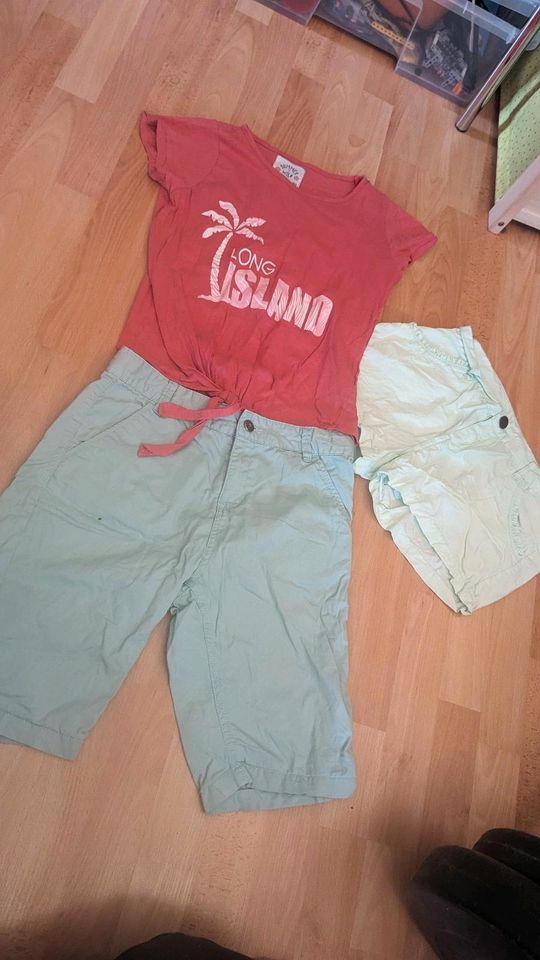 Kurze Hosen und T-Shirt Set Größe 164 in Heinsberg