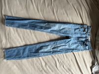 BERSHKA High Waist Skinny Jeans 32 hellblau Bayern - Regensburg Vorschau