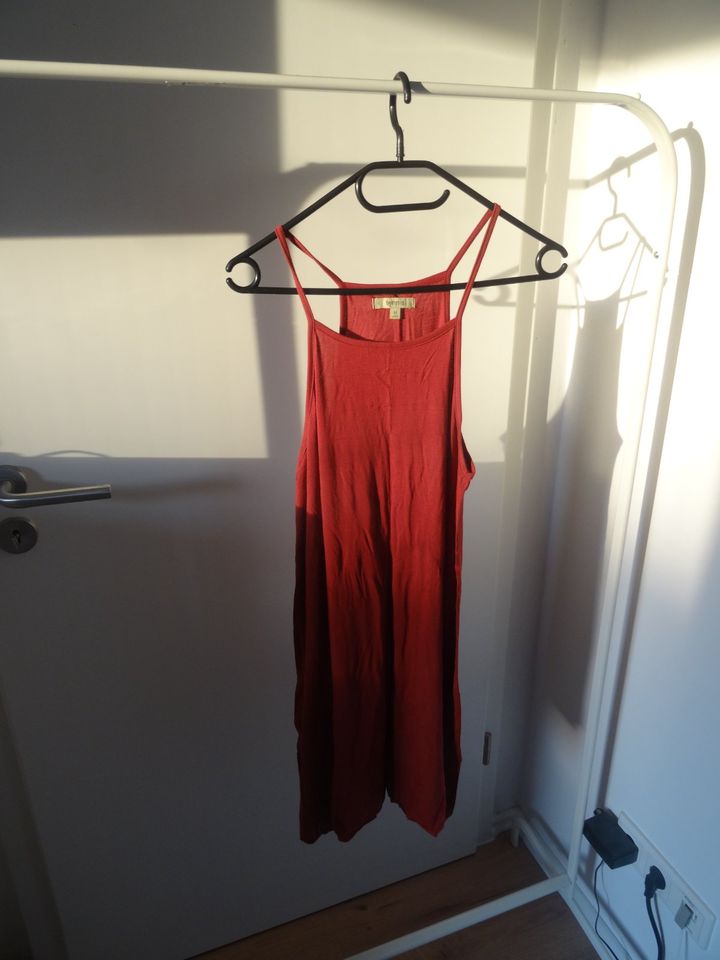 kurzes Kleid pink/ rot in Wuppertal