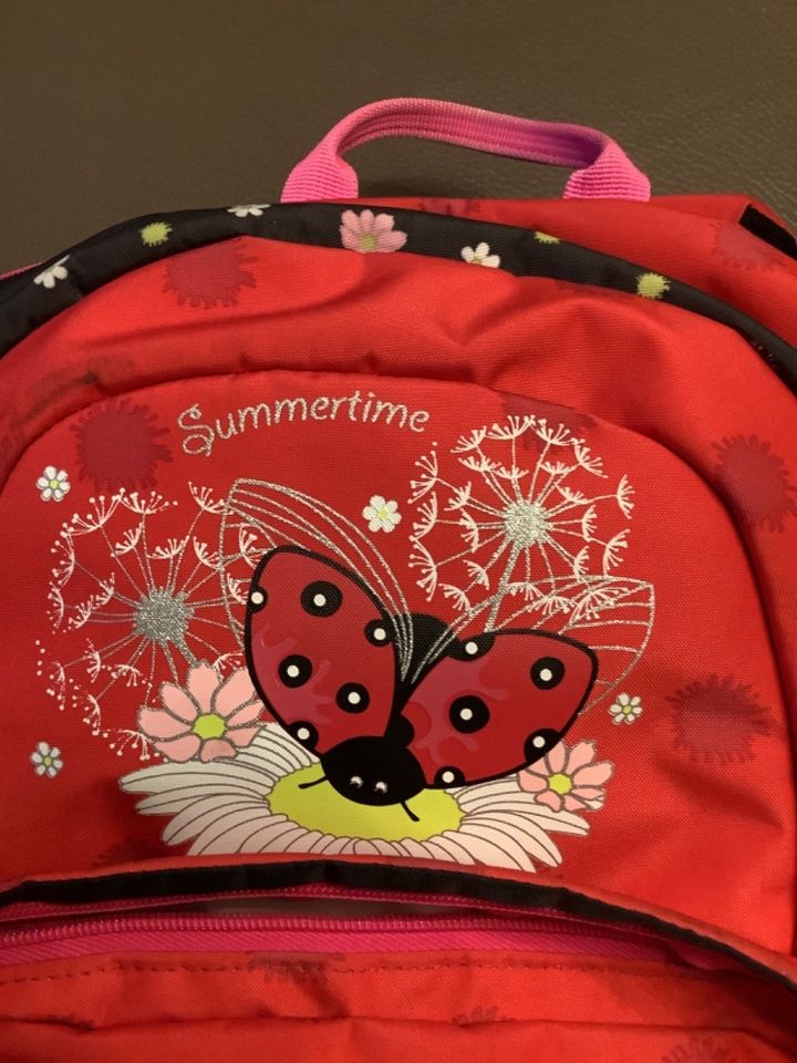 Rucksack von Scout Kinder Summertime rot schwarz in Ritterhude