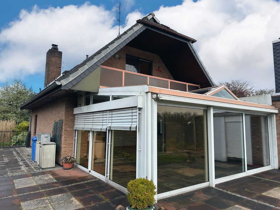 Einfamilienhaus mit großem Wintergarten in Beverstedt-Lunestedt in Beverstedt