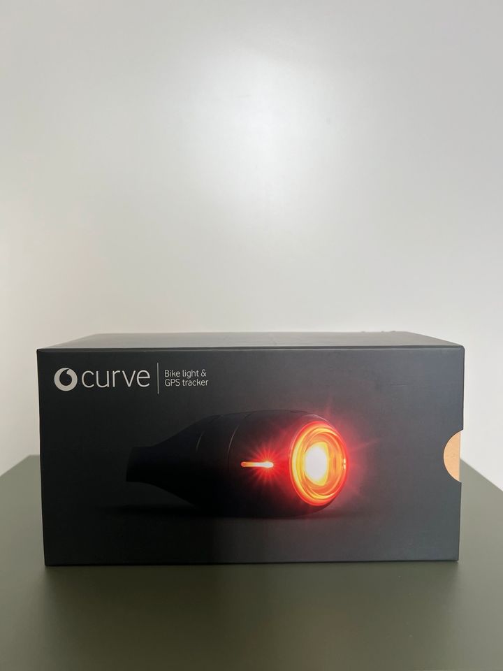 Curve Bike light & GPS tracker von Vodafone in Berlin