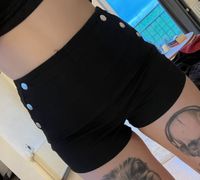 Shorts schwarz H&M Gr. 36 Bayern - Hergensweiler Vorschau