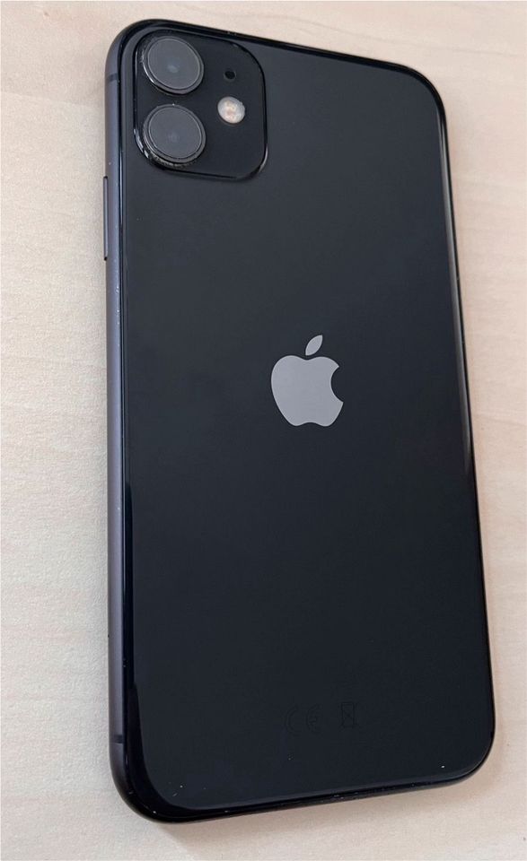 iPhone 11 - 128GB - schwarz - SimLock-Frei in Erfurt