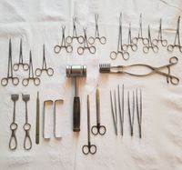 Chirurgisches Werkzeug, Instrumentenbox & Steril.Korb 30-teilig Bayern - Bayreuth Vorschau