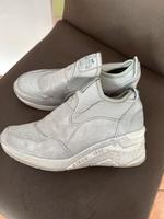 Sneaker mit Absatz Gr.38 Mustang Bayern - Dingolfing Vorschau