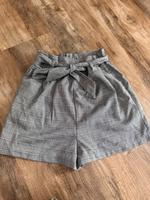Stradivarius kurze Hose Gr. XS Saarland - Wadgassen Vorschau