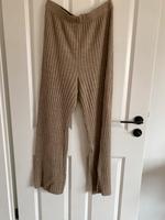 Umstands Strickhose in beige mit Rippmuster Hessen - Ebersburg Vorschau