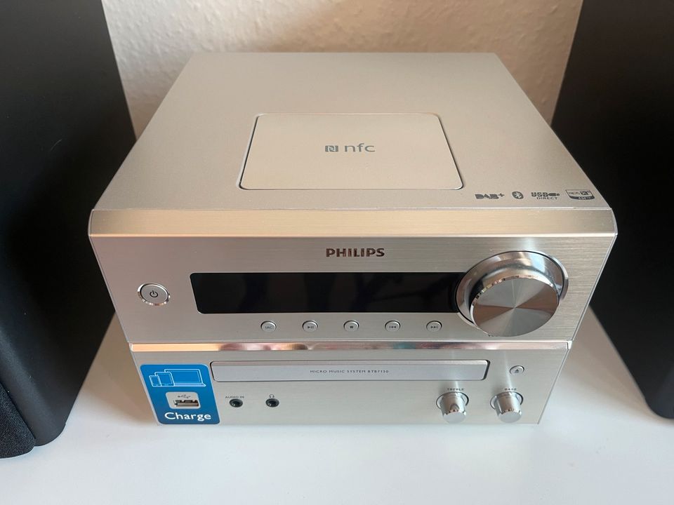 Philips Stereoanlage *für Bastler*/ defekt in Hofheim am Taunus