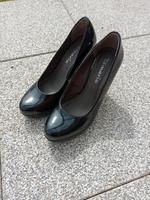 Tamaris Pumps 38 schwarz Lack top Zustand Bayern - Dinkelsbuehl Vorschau