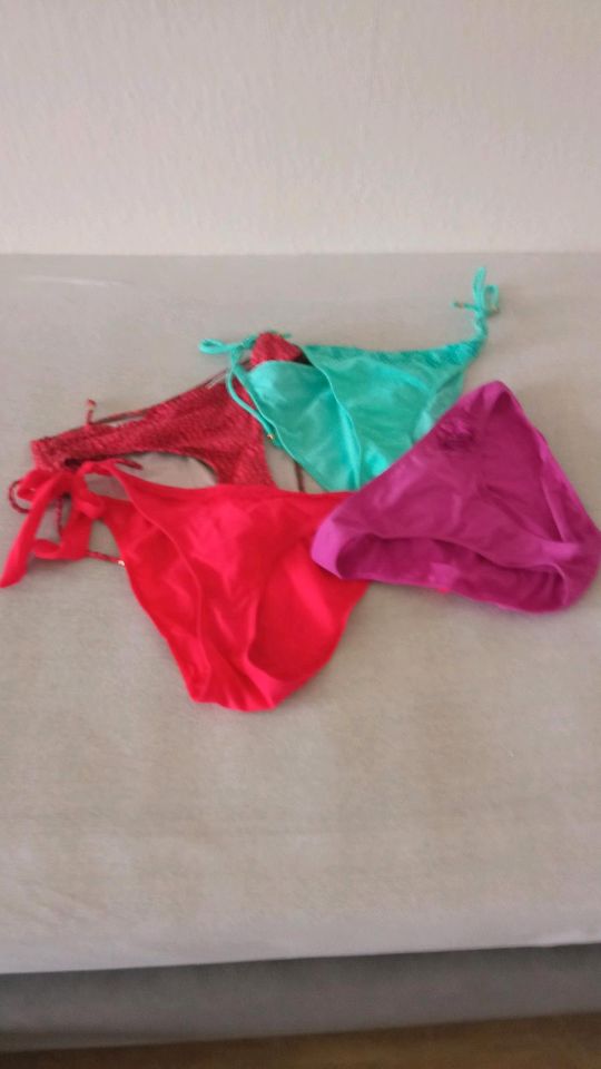 4 Badeslips Hunkemöller, 3 x XL, 1 x L, ungetragen, Versand 2 Eur in Hamburg