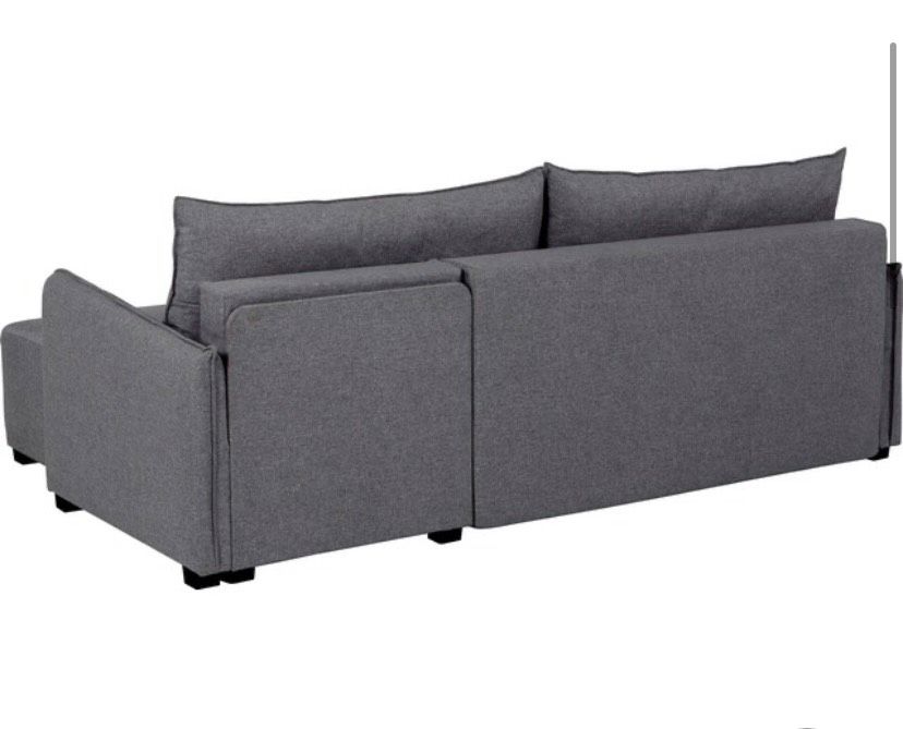 Graues Ecksofa mit Bettfunktion in Kiel