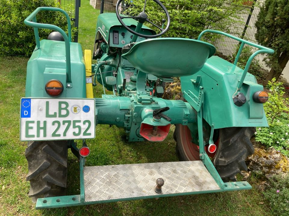 Kramer-Traktor KL11 in Besigheim