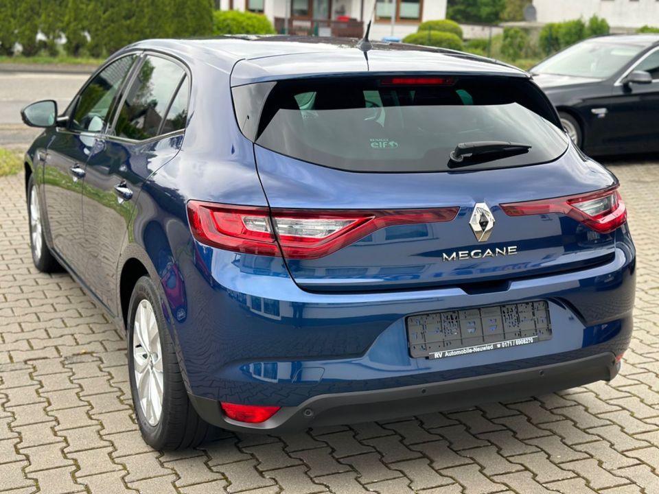 Renault Megane IV Lim. 5-trg. Limited in Neuwied