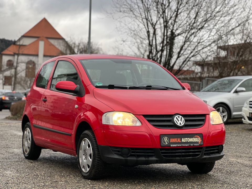 Volkswagen Fox Basis, Neuer TüV, Scheckheft, Neue Kette in Spaichingen