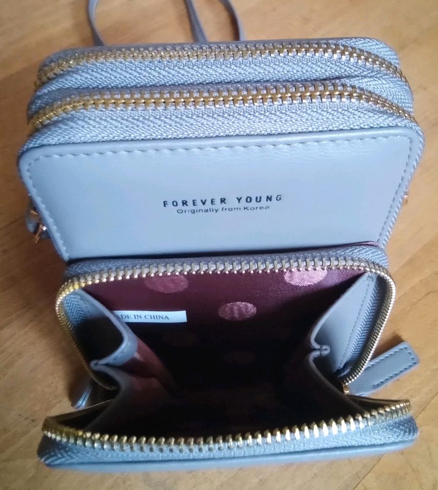 Kleine Handtasche / Handytasche *neuwertig* in Tamm