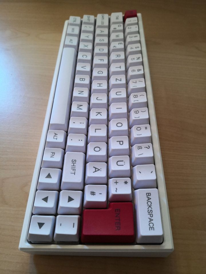 60% Gaming Custom Keyboard Weiß Keychron K Pro Red Linear QMK/VIA in Erfurt