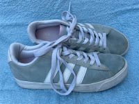 Adidas Sneaker Wildleder Gr.36 2/3 36-37 Hessen - Lampertheim Vorschau