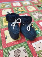 Fellschühchen/ Baby Fellschuhe blau Niedersachsen - Celle Vorschau