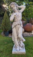 Figur Frau Blumenkranz Skulptur Statue Steinguss Beton 95cm NEU Niedersachsen - Bissendorf Vorschau