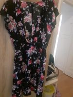 Kleid mit Blumen Berlin - Pankow Vorschau