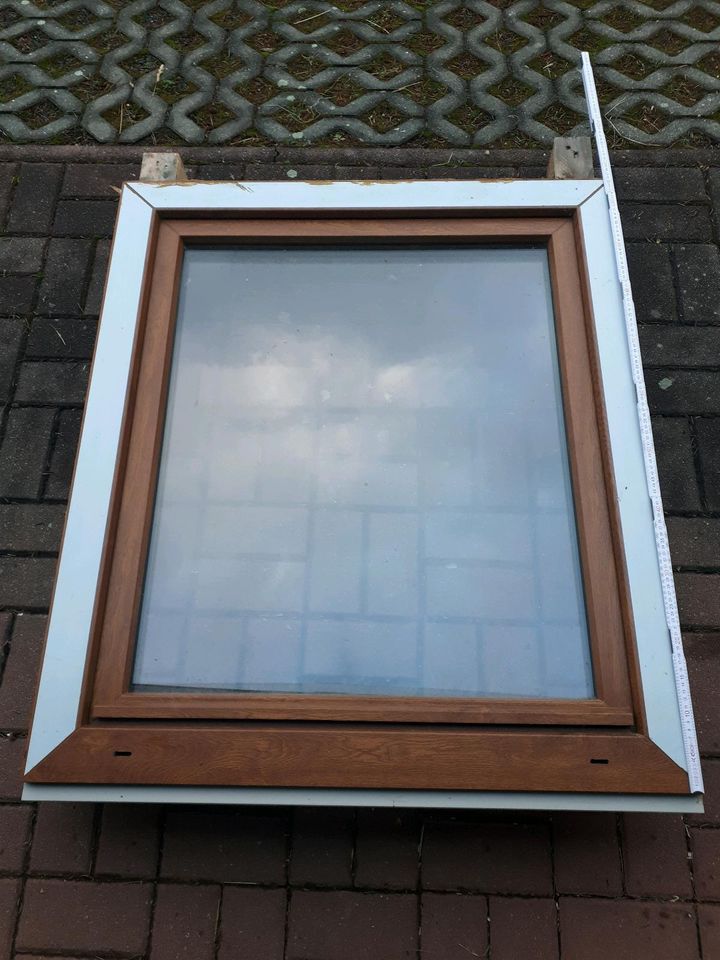 Weru Qualitäts Fenster Kunststoffrahmen Doppelglas öffnen kippen in Dresden