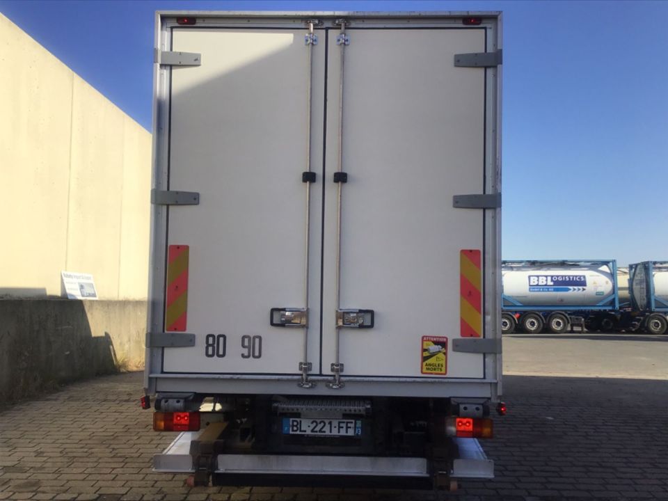 Iveco 75E16 EEV / Thermoking T - 600 R / 104.508 Km in Kempen