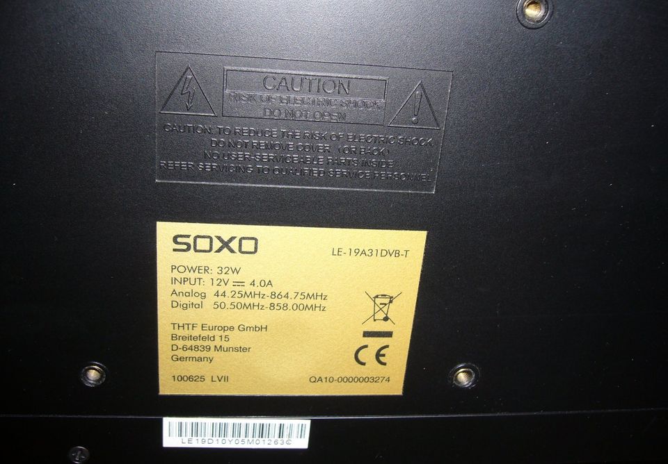 SOXO HD TV LE-19A31 DVB-T Receiver VANTAGE VT-94 T-HD IR 230/12 V in Braunschweig