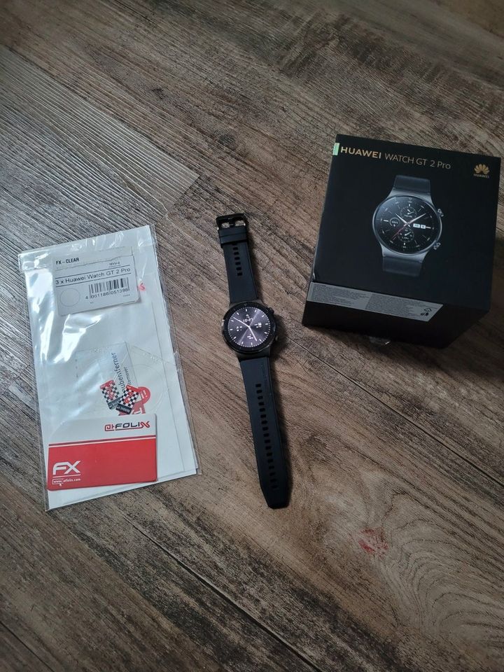 Huawei Watch GT 2 Pro - schwarz in OVP, Smartwatch mit Zubehör in Hillesheim (Eifel)