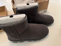 UGG Essential Mini charcoal grau 40 NEUwertig Friedrichshain-Kreuzberg - Friedrichshain Vorschau